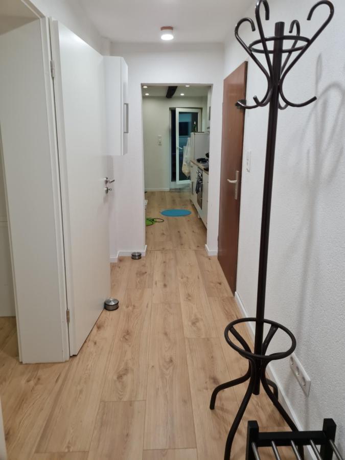 Haupt 3 Vandrarhem Eningen unter Achalm Exteriör bild