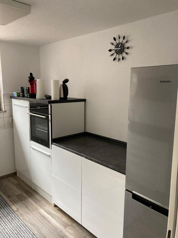 Haupt 3 Vandrarhem Eningen unter Achalm Exteriör bild